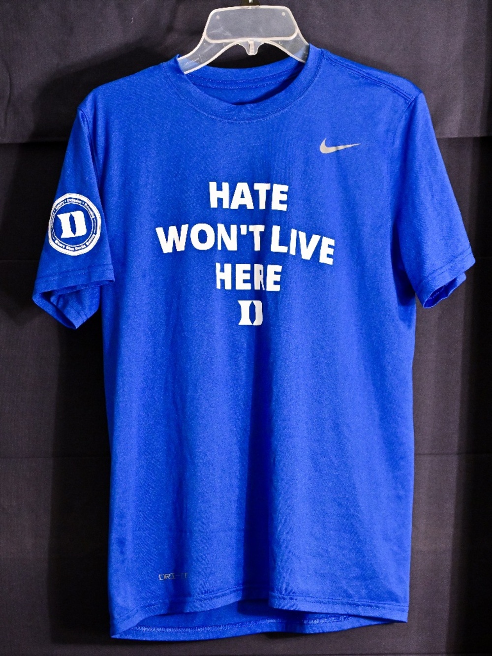 Nike Duke Basketball Team-Issue Hate Won't Live Here Dri-Fit T-Shirt Size Medium